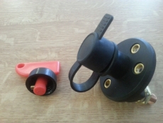 Batterietrennschalter Batteriehauptschalter 100A Max. Belastung 300A M10 Kupferschrauben