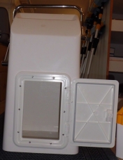 GFK-Konsole mit NIRO-Bgel 41x34x82 cm