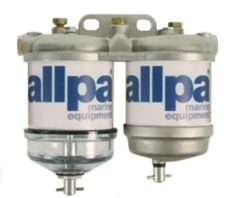 Doppelter Dieselfilter mit Wasserseparator bis Max 3500cc Kap 50L/Stunde 1 x Klarsichtbehälter Doppelter Dieselfilter mit Wasserseparator bis Max 3500cc Kap 50L/Stunde 1 x Klarsichtbehälter