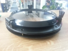 Bullauge aus Nylon Auenma 270mm Farbe schwarz mit leichten Kratzern