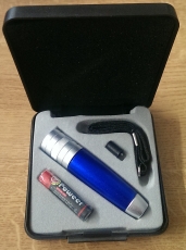 Kleine Taschenlampe mit Band und Ersatzleuchtmittel