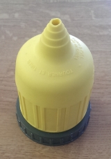 Schutzmuffe für einen NEMA-Landstromstecker gelb mit Flanschring Schutzmuffe für einen NEMA-Landstromstecker gelb mit Flanschring