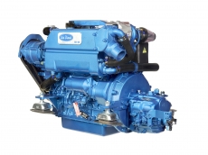 Dieselmotor Sol SK 60 mit 4 Zylindern 60 PS mit TM 345 Wendegetriebe 2,47