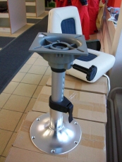 Belle Deluxe Fu fr Stuhl Hheneinstellung: 310-450mm