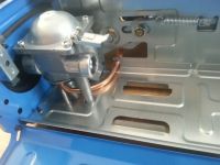Tragbarer Kocher mit integriertem Gaskartuschenfach