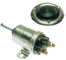12V Schaltrelais für Ankerwinden mit mechanischer Bedienung schwarze Kappe 12V Schaltrelais für Ankerwinden mit mechanischer Bedienung schwarze Kappe