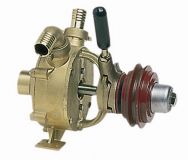 Selbstansaugende Pumpe aus Bronze mit Sternfl�gelrad. F�rderleistung 30m